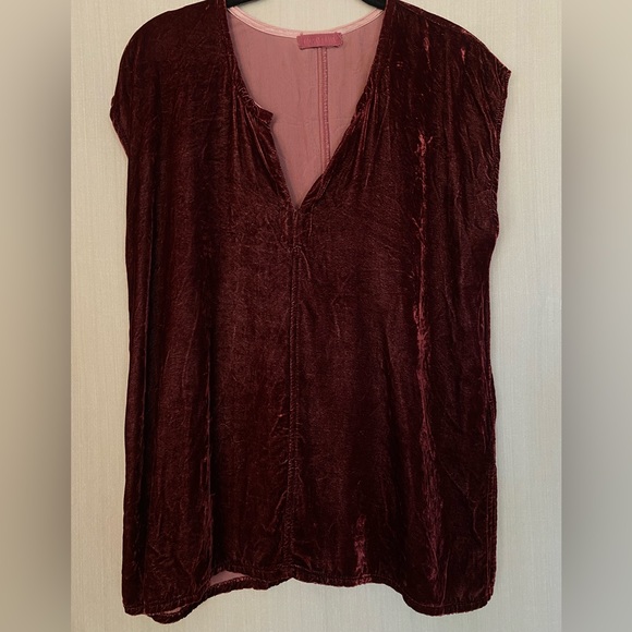 CP Shades Velvet Top - Picture 2 of 11